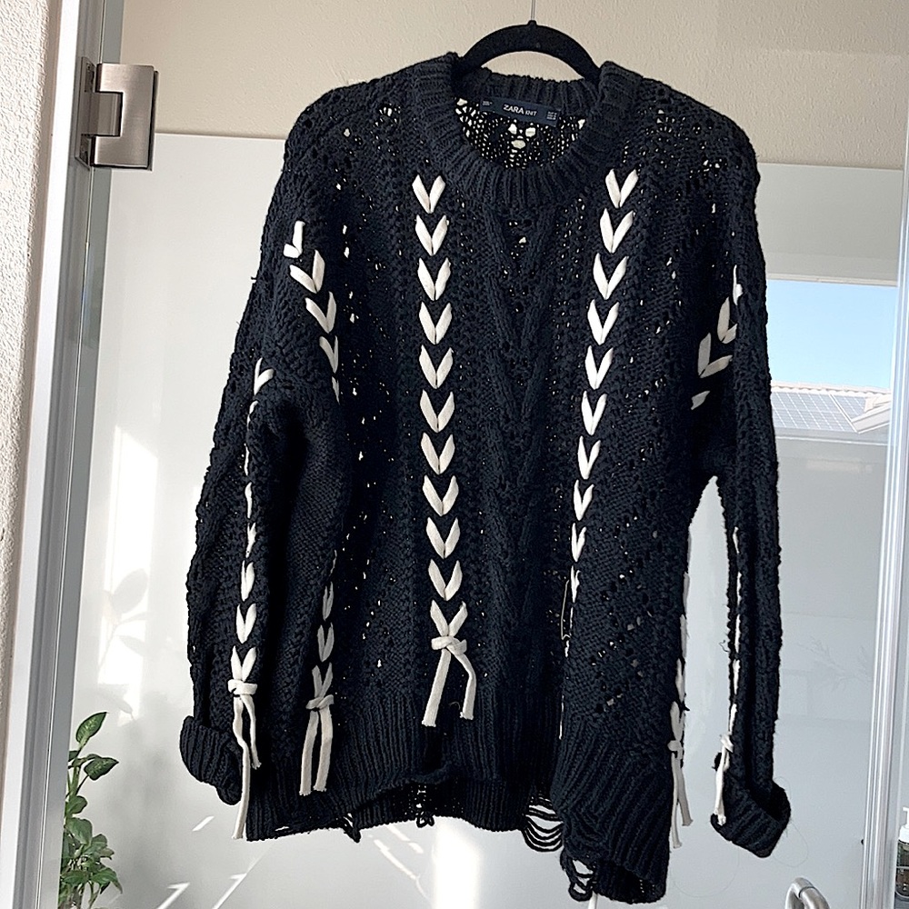 Zara black and cream sweater